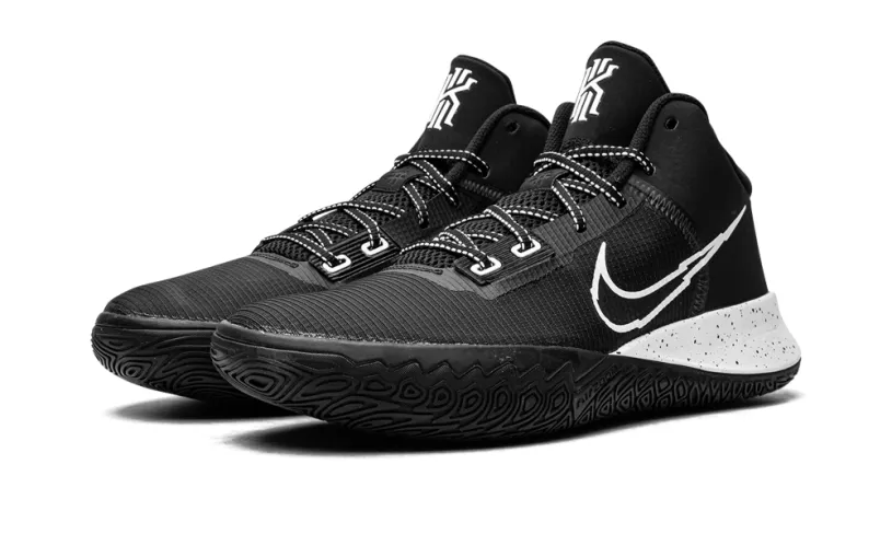 Nike Basketball Kyrie Flytrap IV